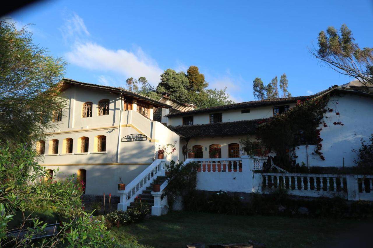 Hotel Hacienda San Isidro Trails & Experiences Cotacachi Exterior foto