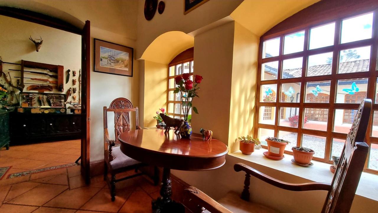Hotel Hacienda San Isidro Trails & Experiences Cotacachi Exterior foto