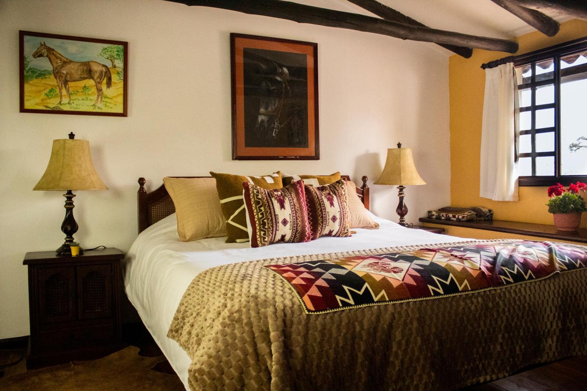 Hotel Hacienda San Isidro Trails & Experiences Cotacachi Exterior foto