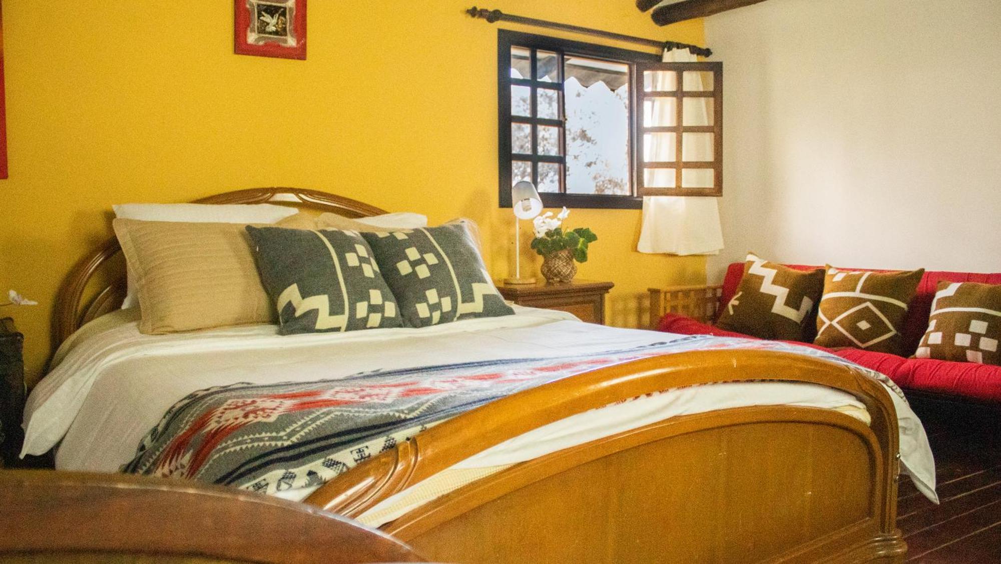 Hotel Hacienda San Isidro Trails & Experiences Cotacachi Exterior foto